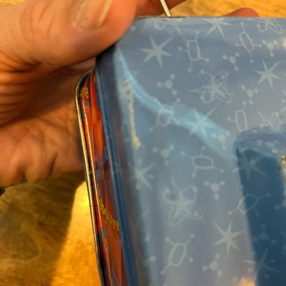 The Osborne family collectible tin - Picture 6 of 11